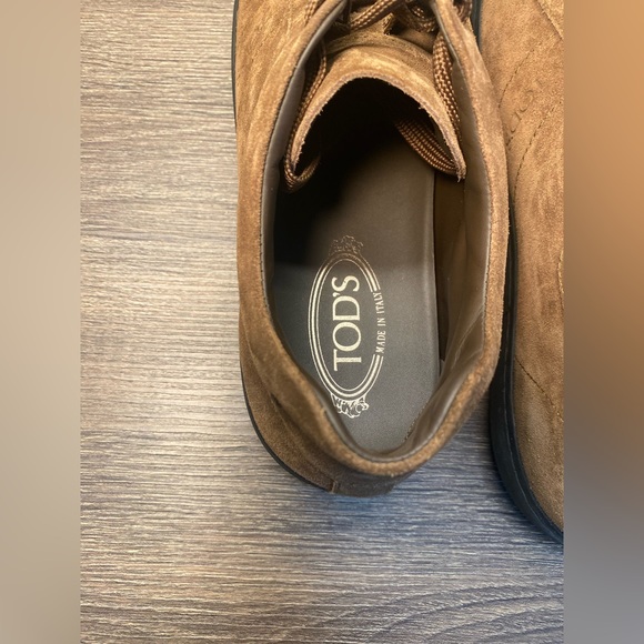 Tod’s Suede Tan Mounok 83 Sneaker (Never Worn in Box) - Picture 7 of 9